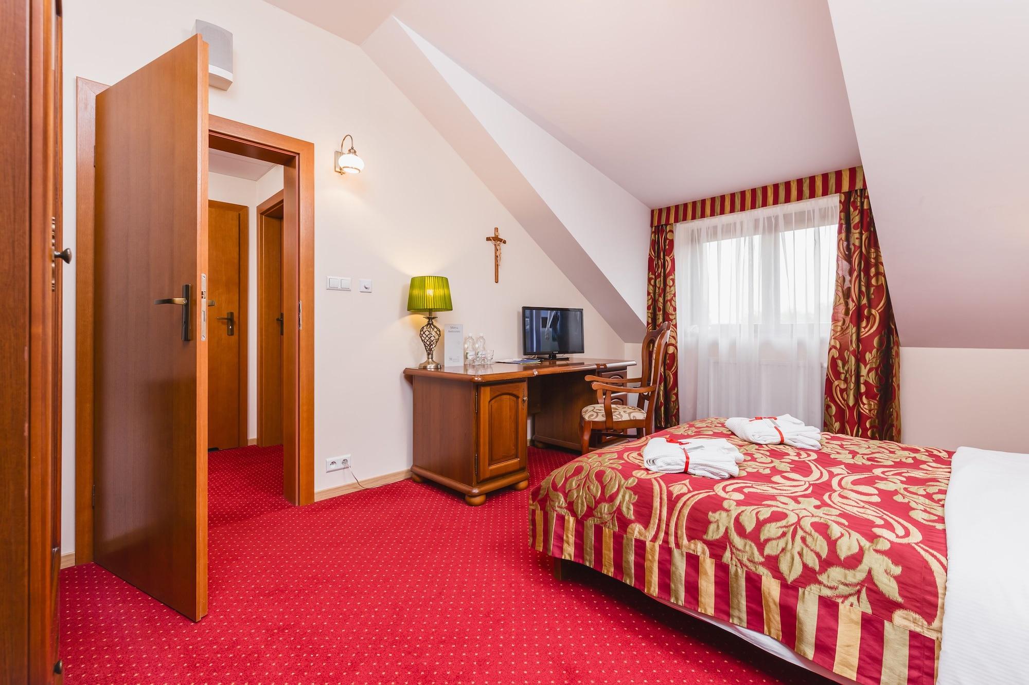 Domus Mater Hotel Krakow Luaran gambar